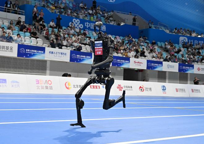 兴兴:用遥控追求极致速度;蔡浩宇AI游戏上架2719元|极客早知道pg电子平台Sam Altman:AI存在泡沫;宇树机器人夺金王(图8) 兴兴:用遥控追求极致速度;蔡浩宇AI游戏上架2719元|极客早知道pg电子平台Sam Altman:AI存在泡沫;宇树机器人夺金王(图8)